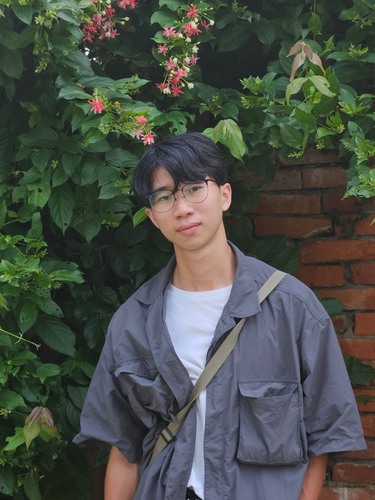 余介廷老師(薯條)圖片