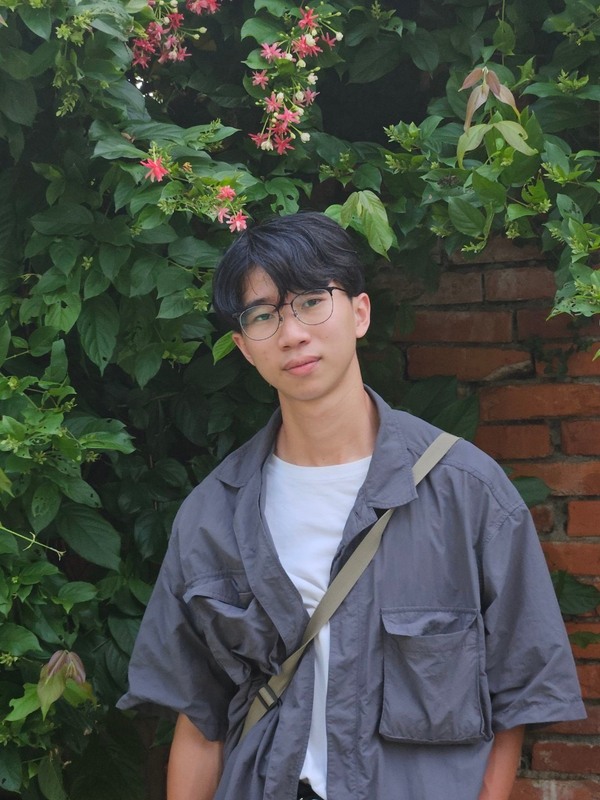 余介廷老師(薯條)(另開新視窗/jpg檔)圖片